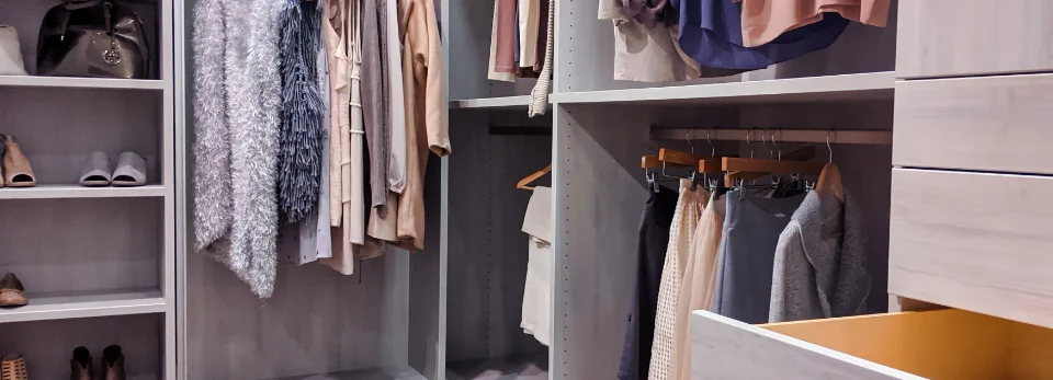 Copper Oak Closet Renovation Services